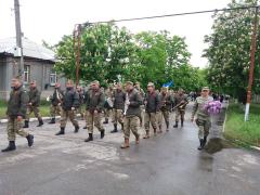 Групою ЦВС населеного пункту Станиця Луганська проведено урочистий марш з покладанням квітів до Могили невідомого солдата