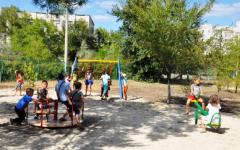 В Северодонецке появились три новые детские площадки