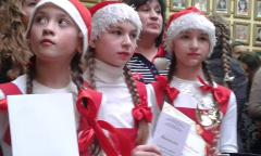 У Сєвєродонецьку до Дня святого Миколая показали постанову за участі дітей із всієї області