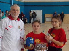 Женский футбол Луганщины: масштабы расширяются