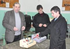 Схвалив би й Едісон