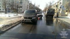 Велосипедист, проігнорувавши червоне світло, спричинив ДТП